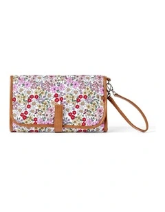 Change Mat Clutch in Daisy