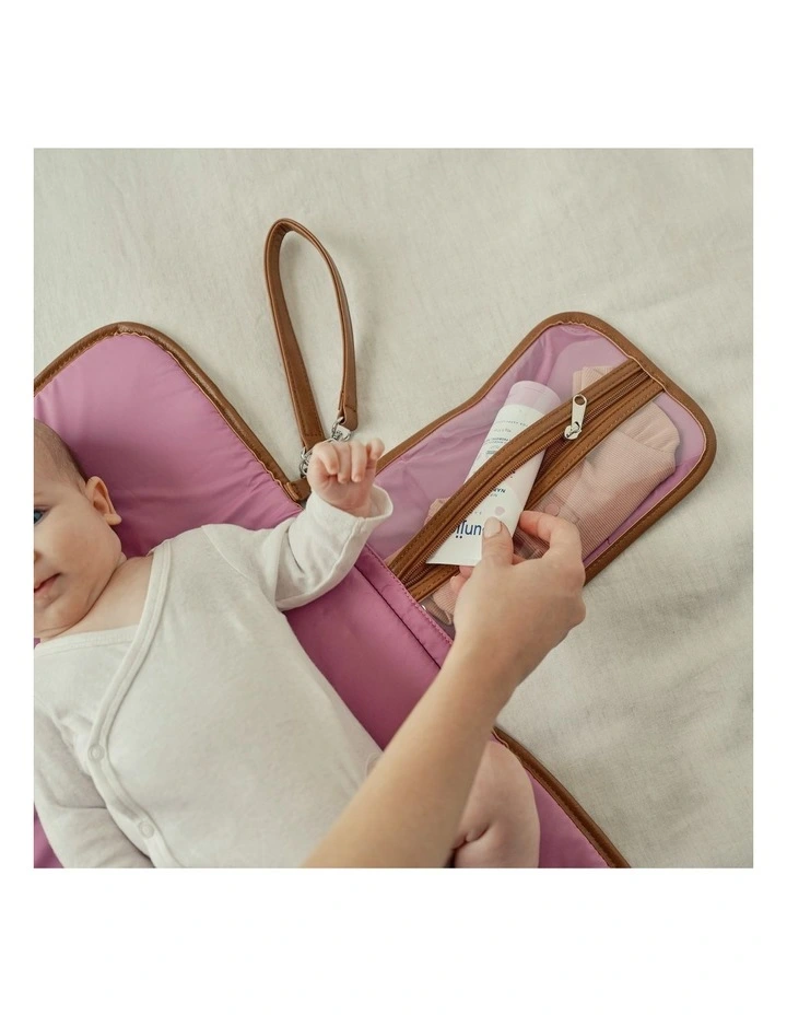 Change Mat Clutch in Daisy image 6