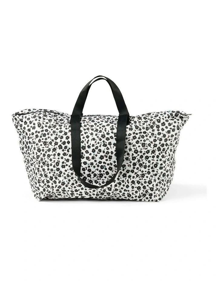 Fold-Up Tote in Ditsy Floral image 2