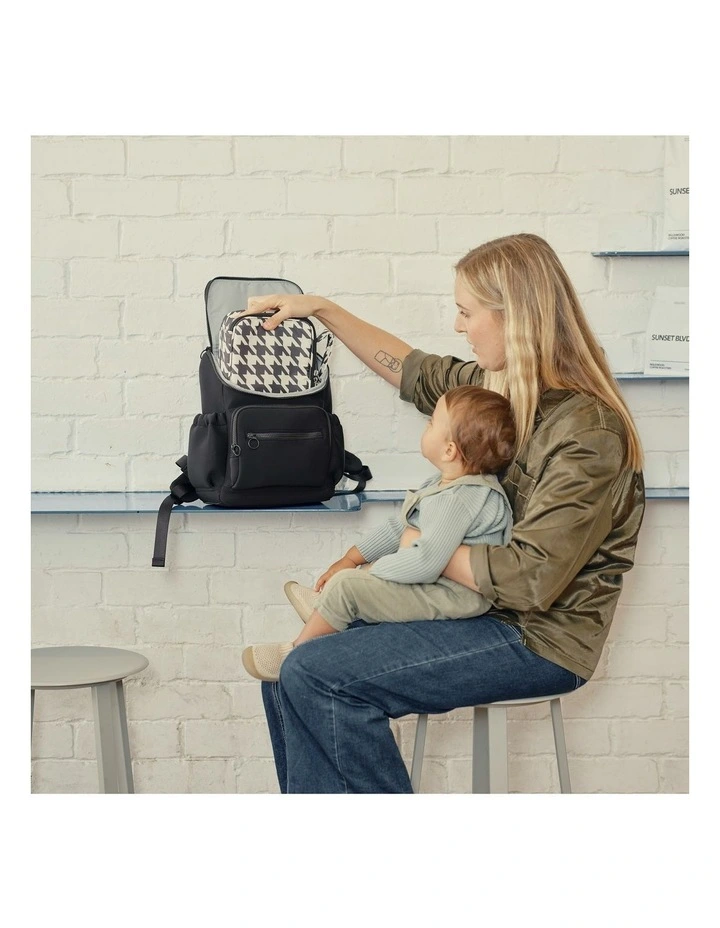 Mini Insulated Lunch Bag in Multi image 5