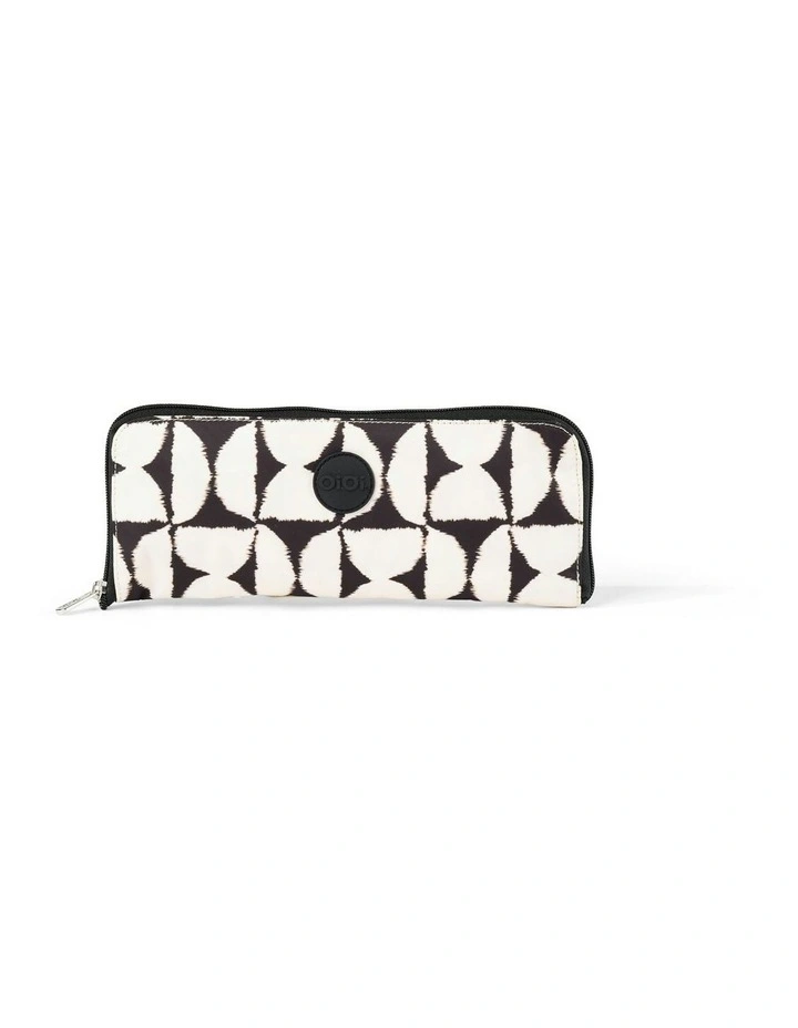 Fold-Up Tote in Hourglass image 3