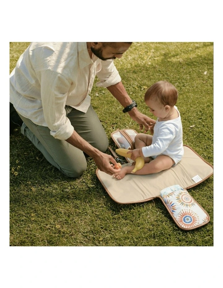 Change Mat Clutch in Sunburst image 2