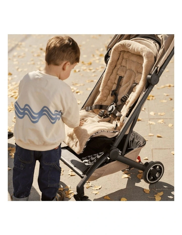 Reversible Houndstooth Faux Fur Pram Liner in Multi image 3