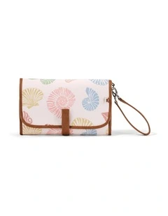 Change Mat Clutch in Seashells