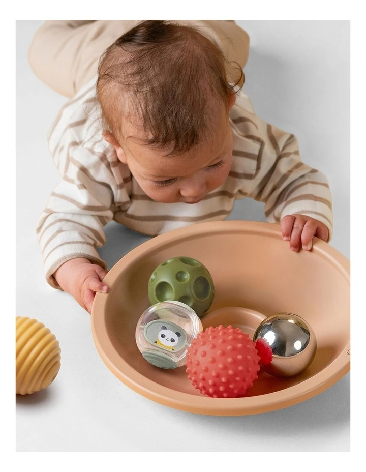 Tummy-Time Adventure Tray image 3
