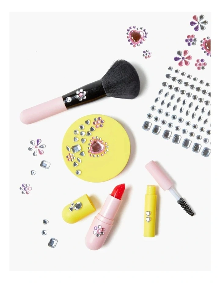 Mums' Makeup Set image 3