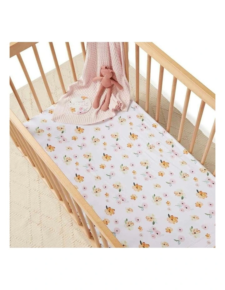 Poppy Organic Fitted Cot Sheet in White image 3