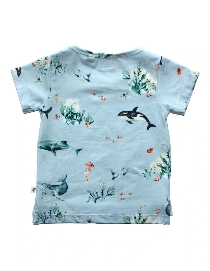 Organic T-shirt in Blue Ocean image 2