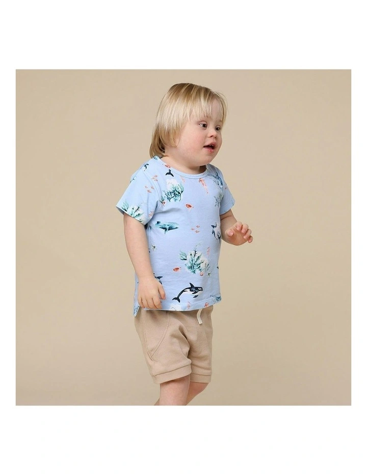 Organic T-shirt in Blue Ocean image 7