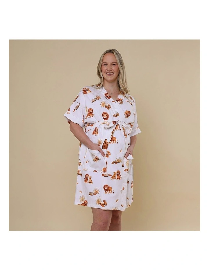 Organic Maternity Robe in Lion Print image 1