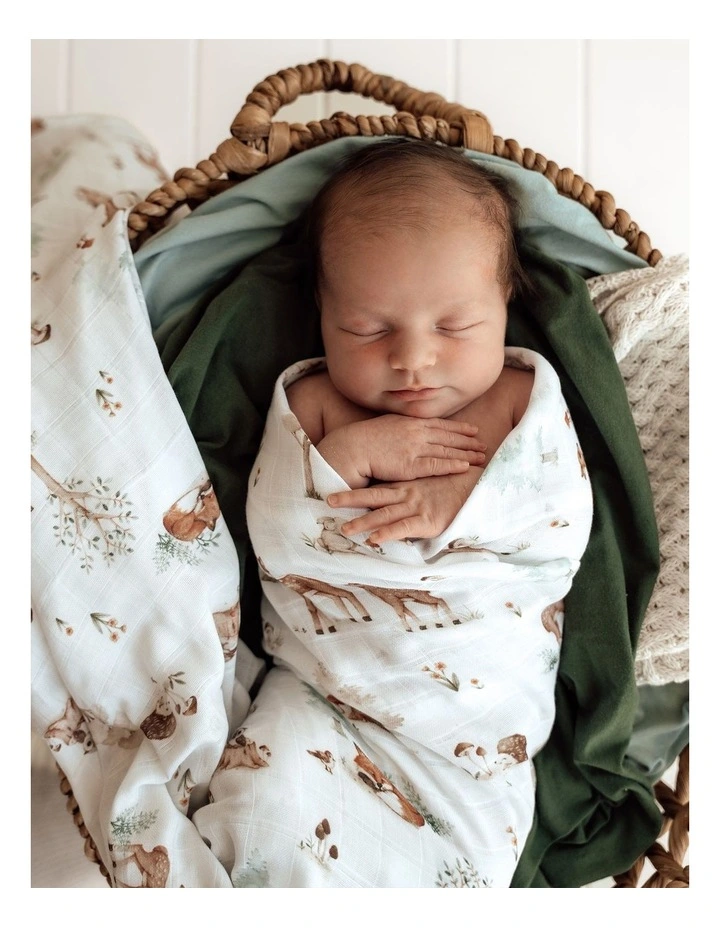 Woodland Tales Organic Muslin Wrap in White image 3