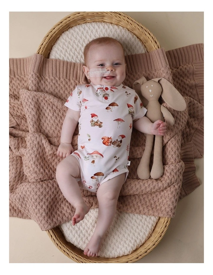 Gnomes Short Sleeve Organic Bodysuit in Cream image 4