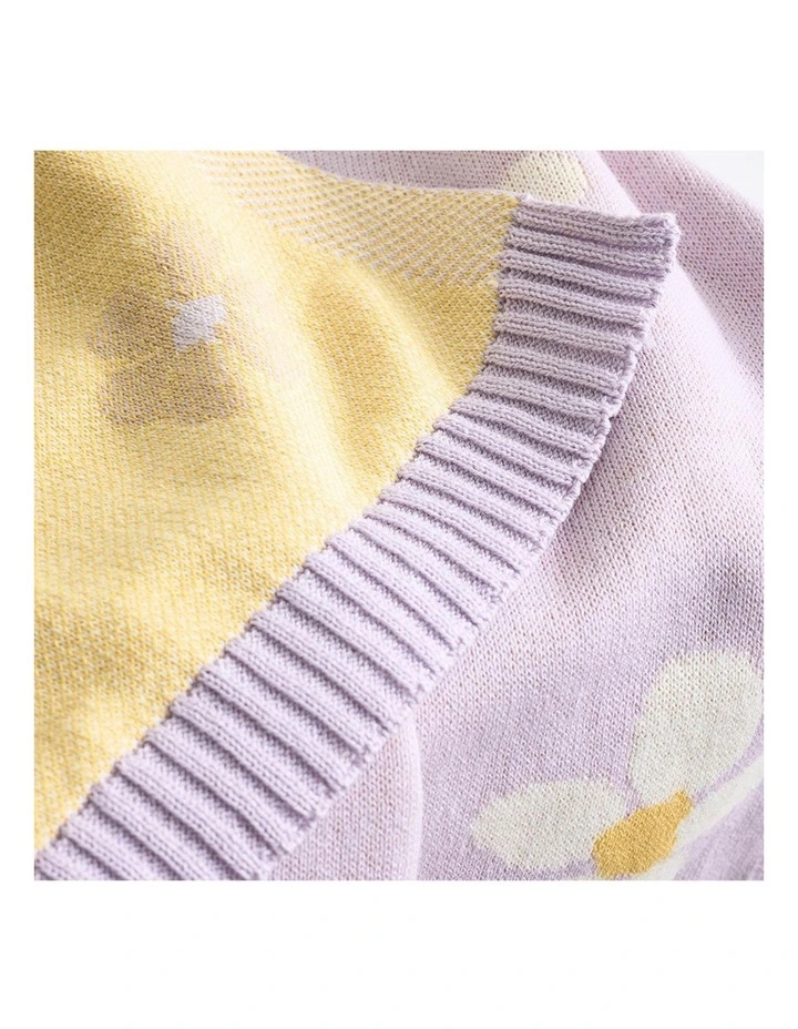 Pram Knitted Blanket Daisy Dreams in Lilac image 3