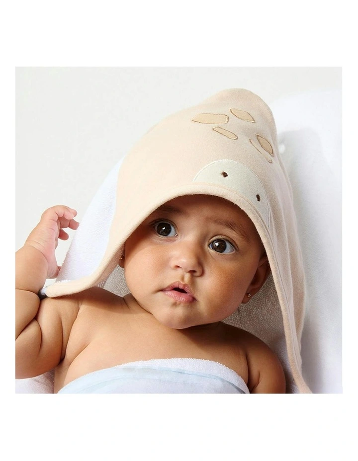 Organic Hooded Towel in Multi image 4
