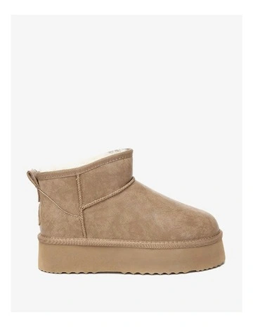 Romi Ankle Platform Boots in Brown