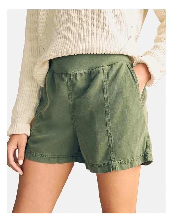Arlie Short in Navy image 4