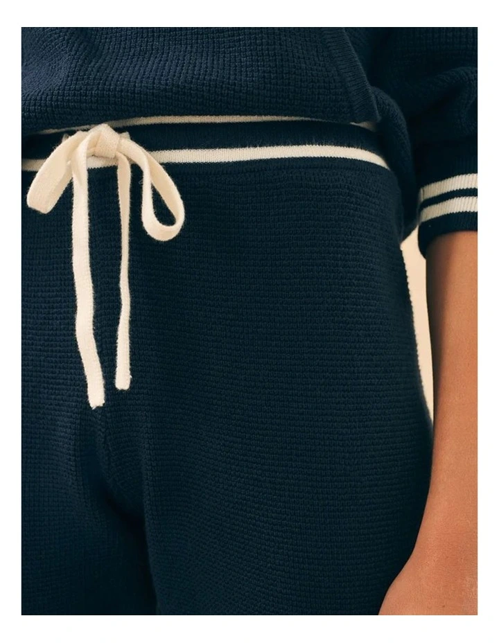 Throwback Jogger in Blues image 4