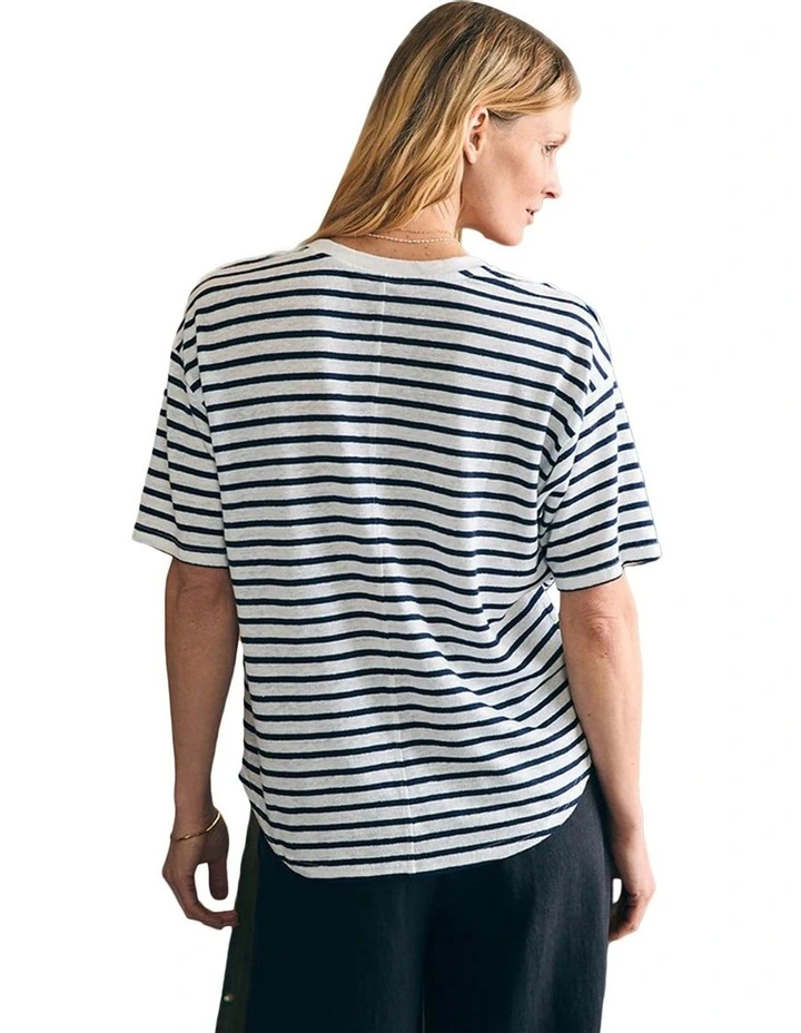 Linen V Neck Tee in Blue image 2