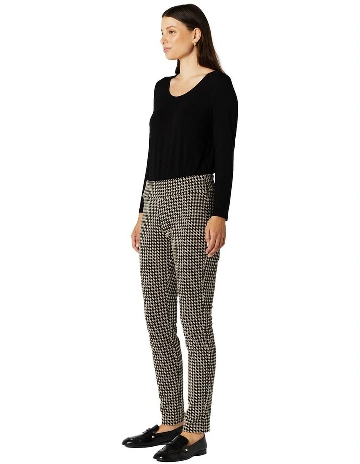 Paula Pant in Black image 3