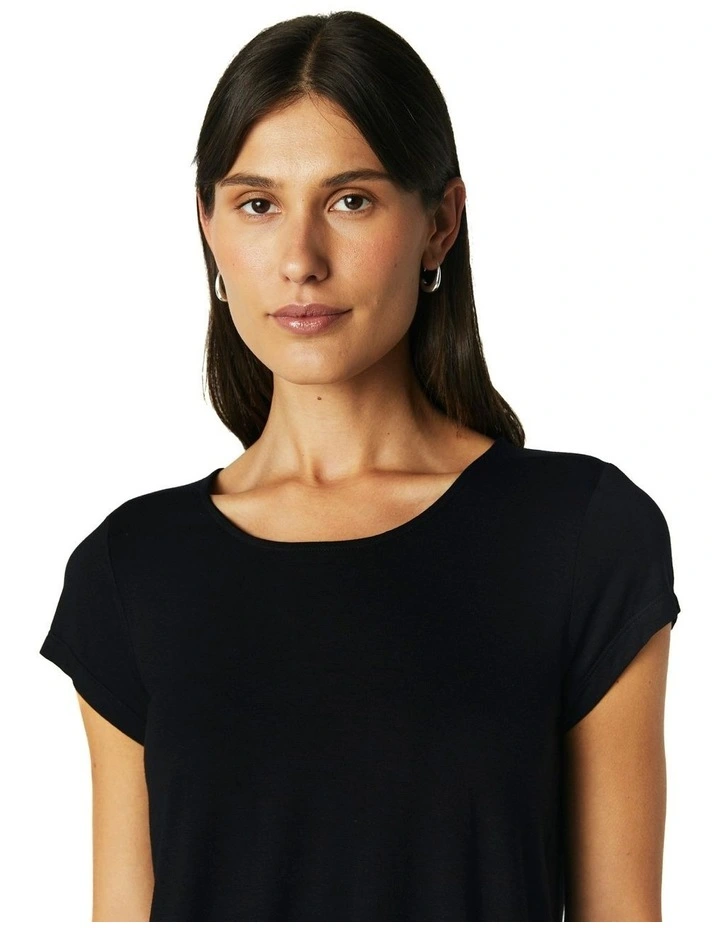 Short Sleeve Tee in Black image 4