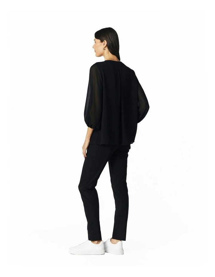 V-Neck Long Sleeve Top in Black image 2