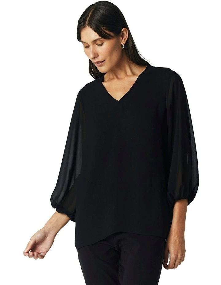 V-Neck Long Sleeve Top in Black image 7