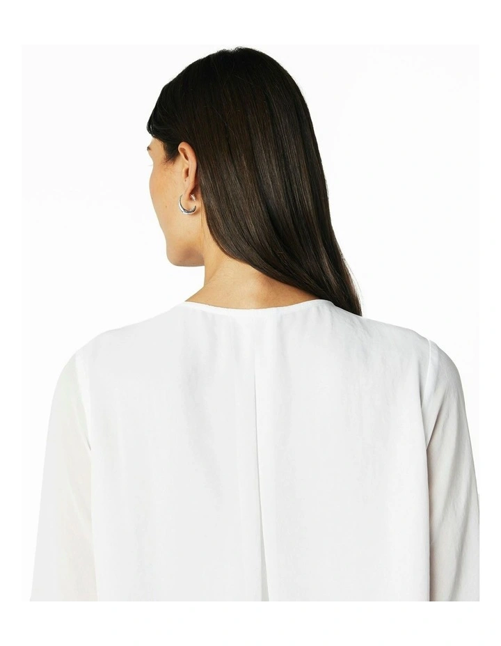 V-Neck Long Sleeve Top in White image 6