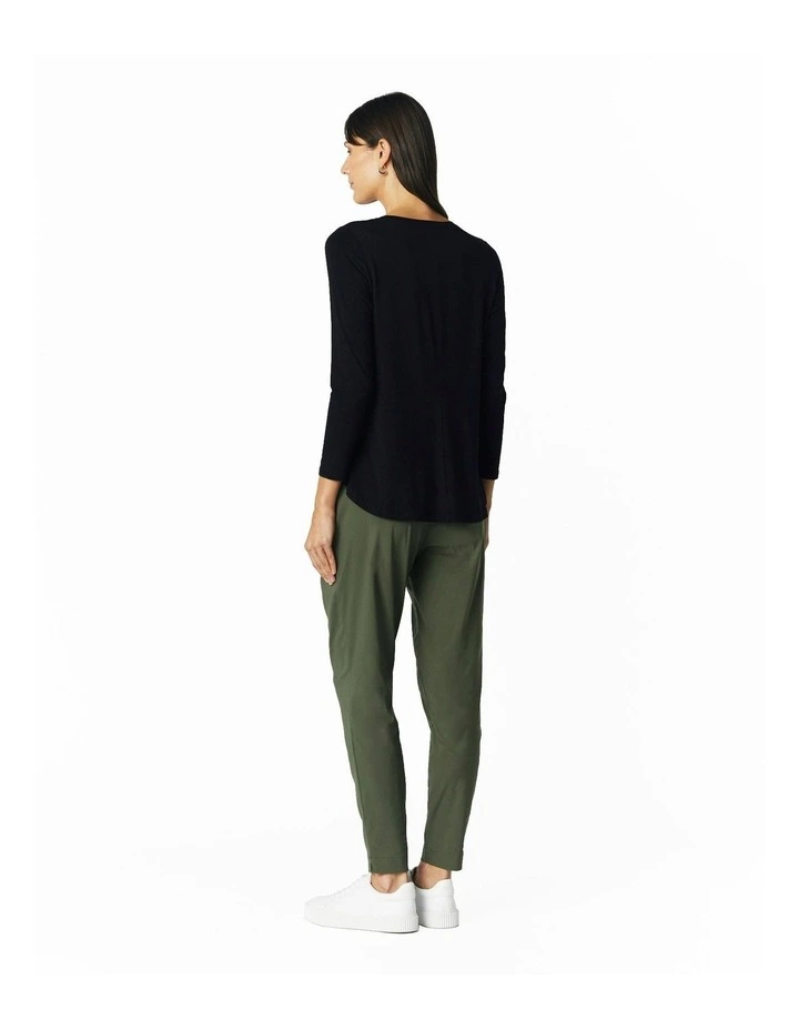 Crew Neck Long Sleeve Top in Black image 3