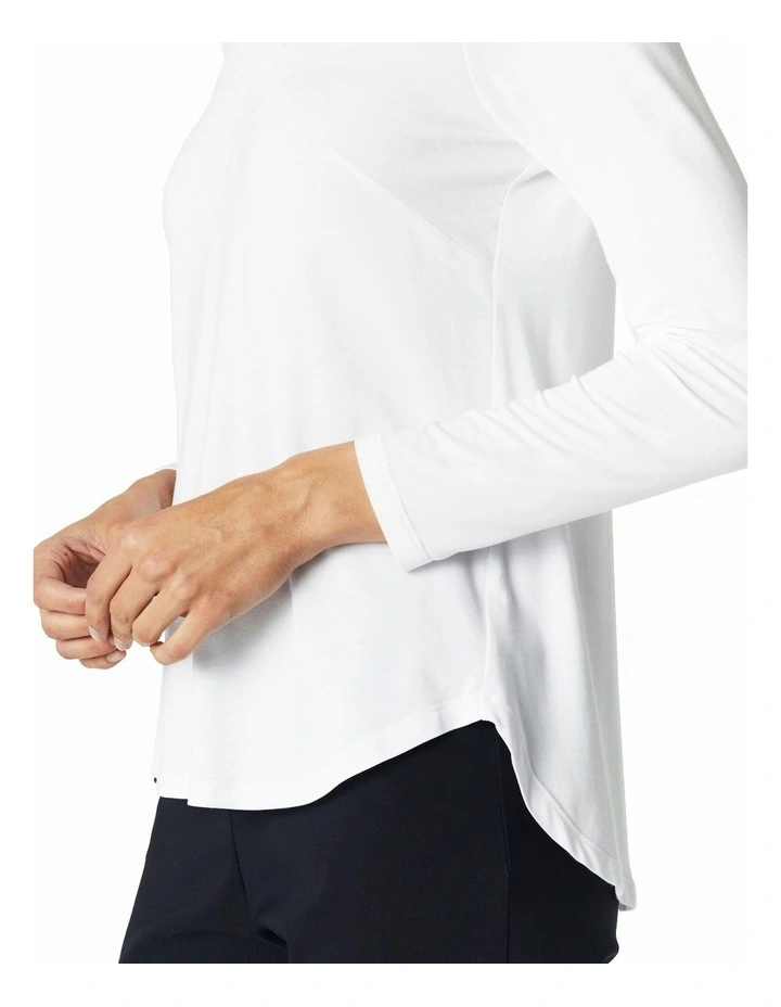 Crew Neck Long Sleeve Top in White image 5