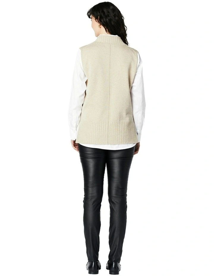 Aurora Vest in Stone image 2