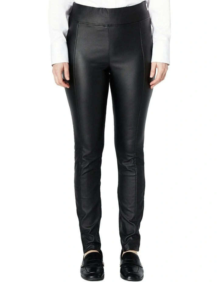 Tanya Pant in Black image 4