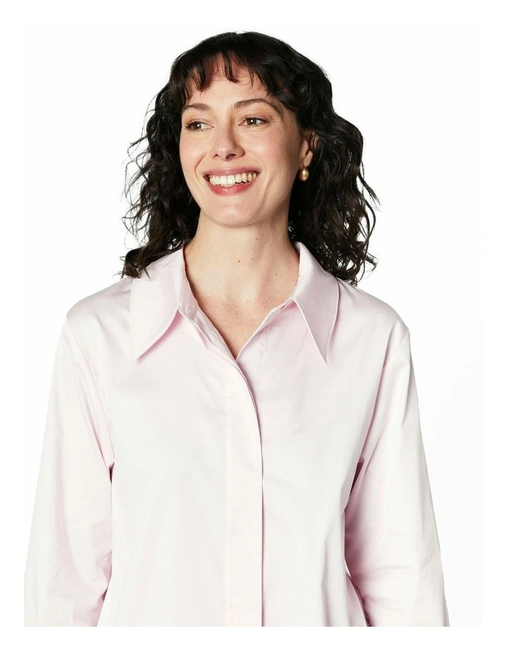 Classic Shirt in Pale Pink image 4