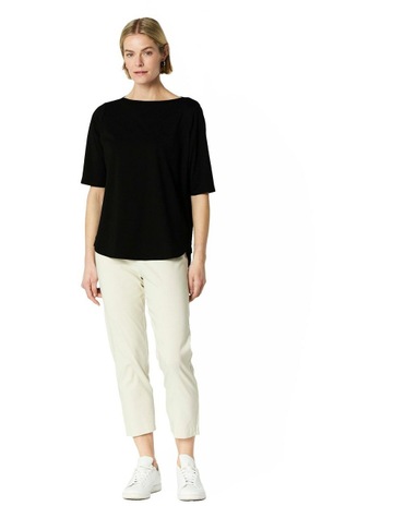 Cream colour