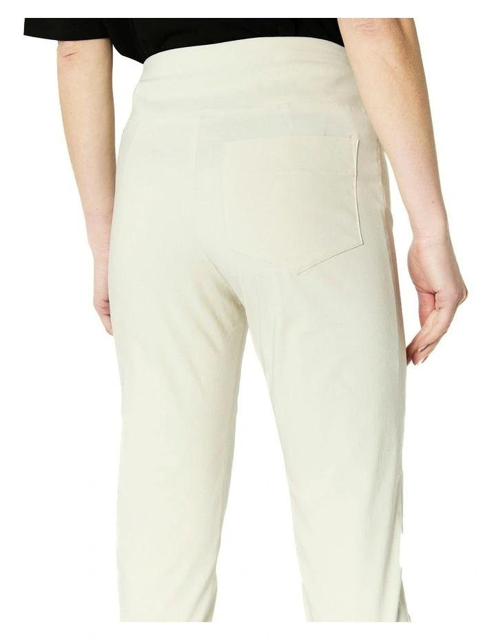 Capri Pant in Cream image 7