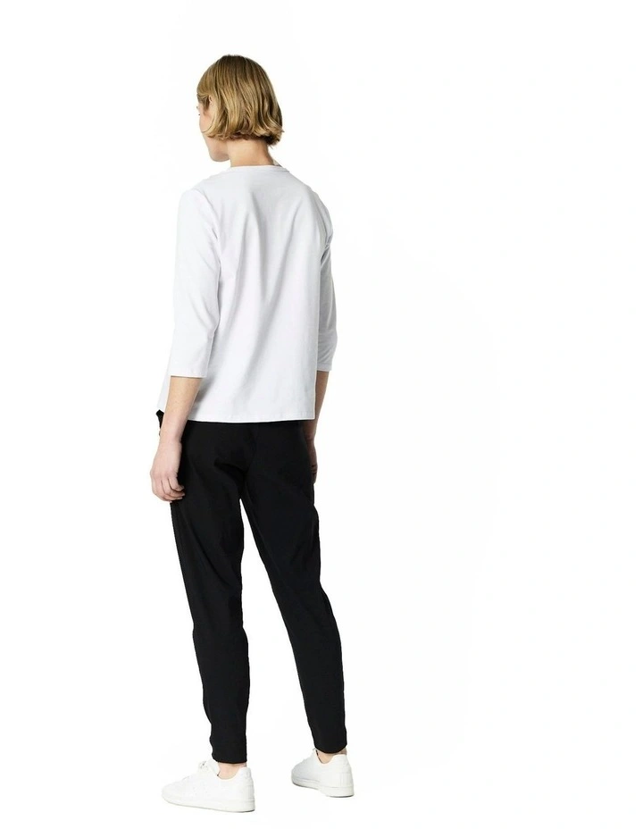 Relaxed Pant in Black image 2