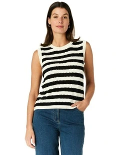 Elissa Vest in Black
