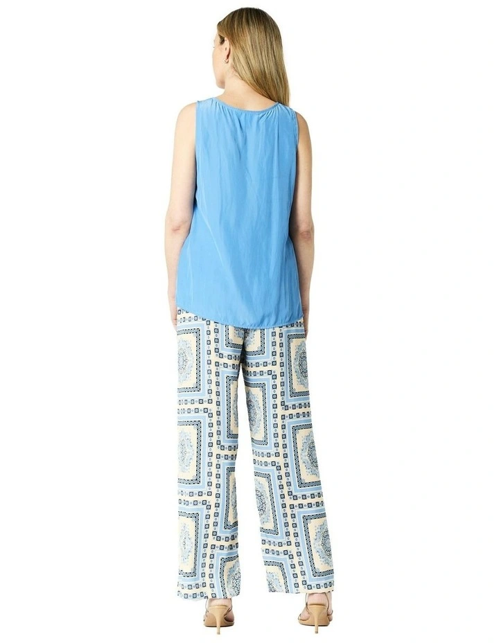 Tina Pant in Multi image 2