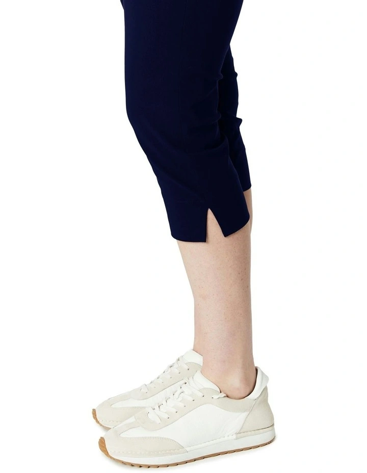 Pedal Pusher in Navy image 5