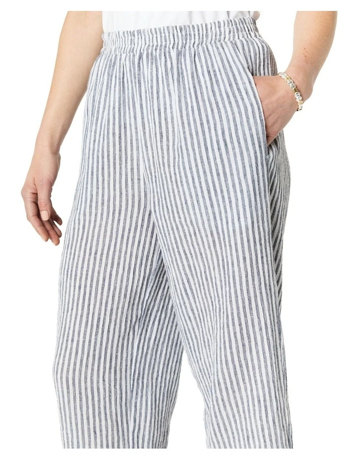 Belinda Pant in Navy image 6