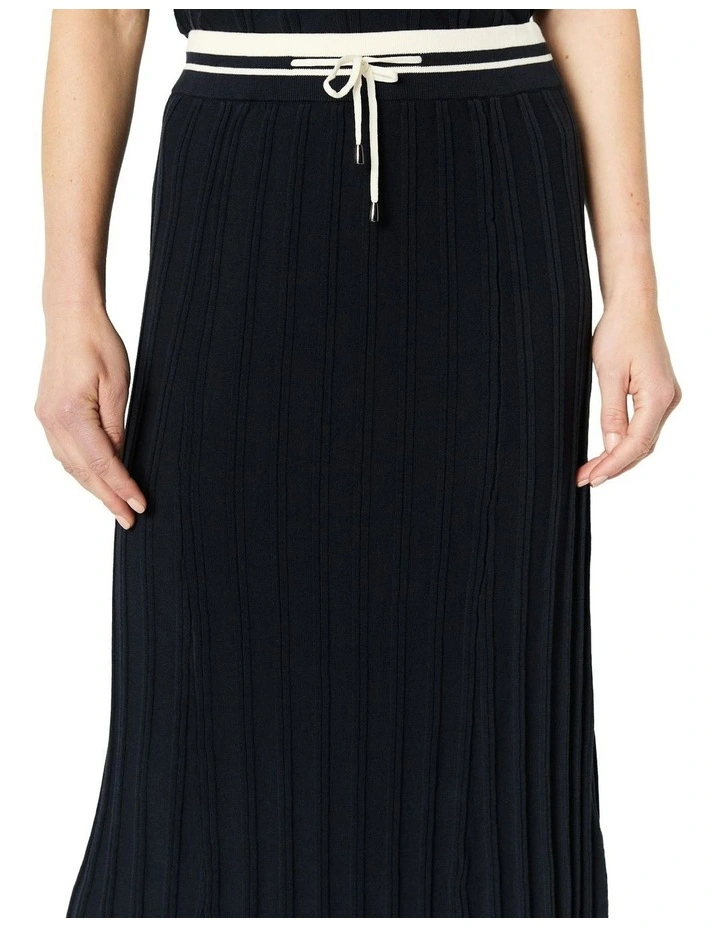 Bella Skirt in Navy image 5