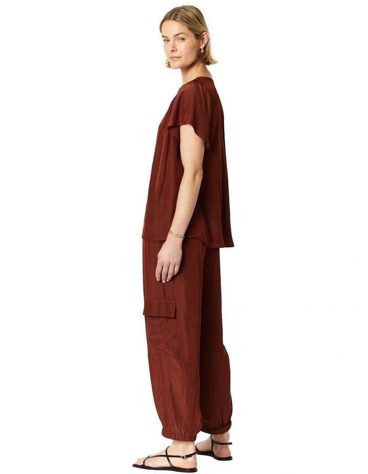 Bailey Pant in Brown image 2