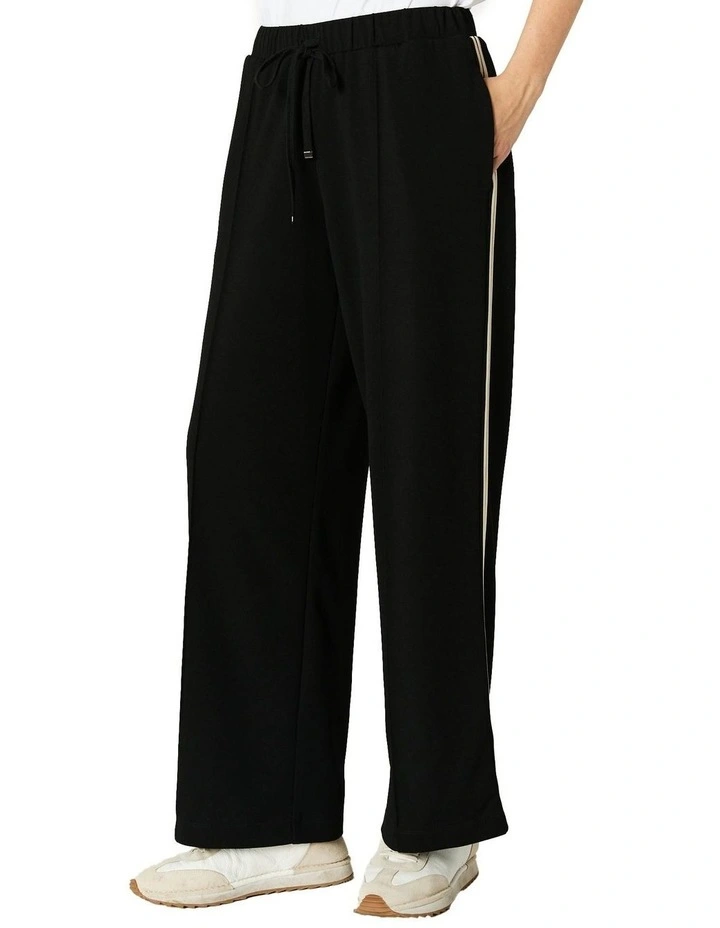 Octavia Pant in Black image 4