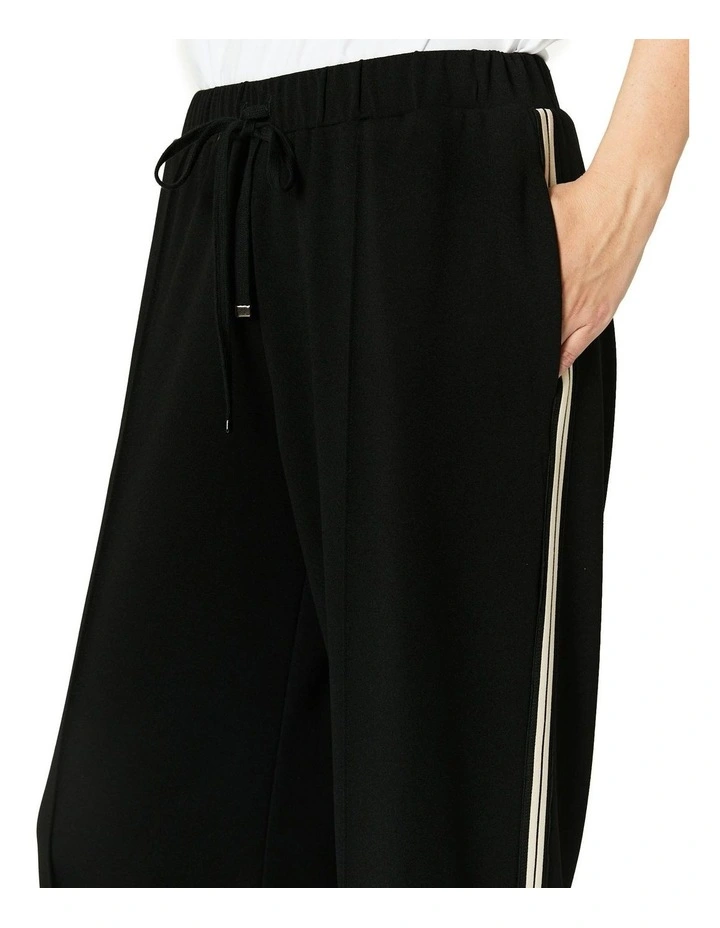 Octavia Pant in Black image 5