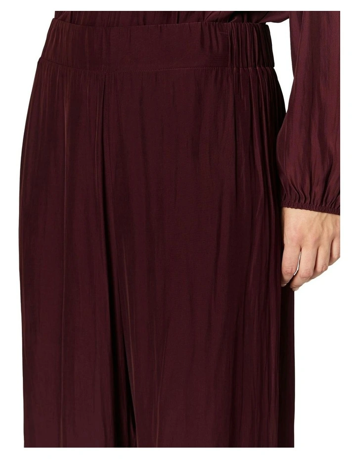 Francine Pant in Wine image 5