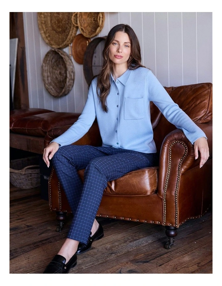 Henrietta Pant in Navy image 7