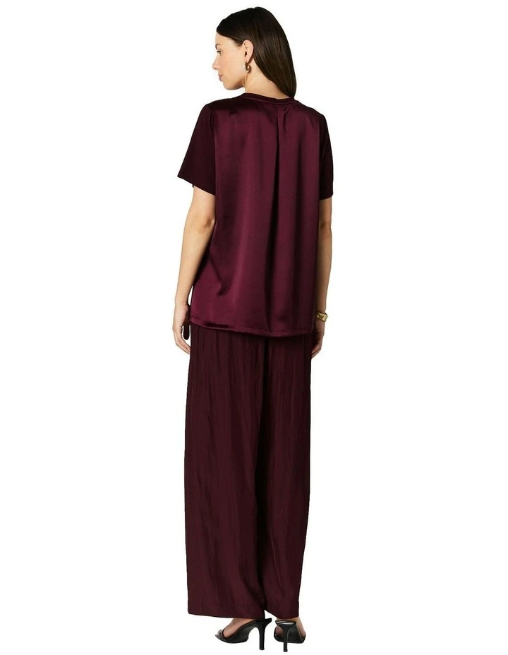 Stevie Top in Wine image 2