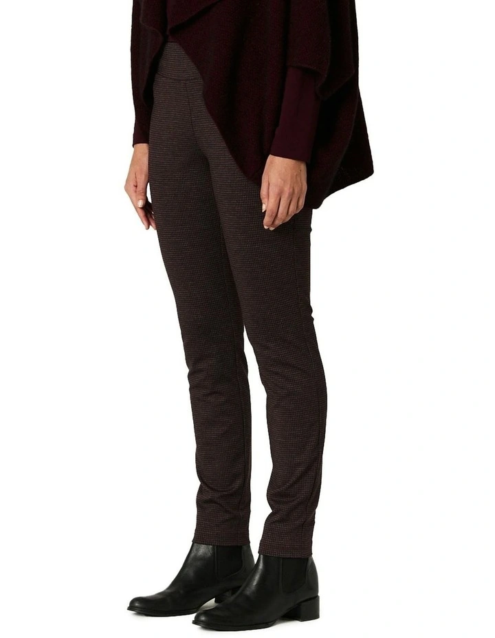 Paula Pant in Wine image 7