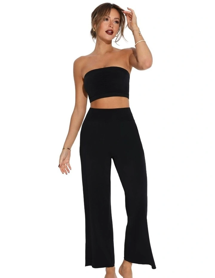 The Yoga Pants in Black image 7
