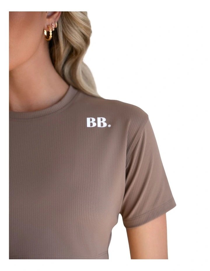 Everyday Dri-Fit Cropped T-shirt in Tan image 5