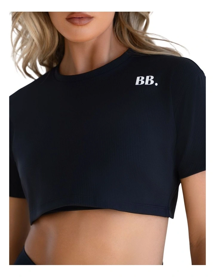 Everyday Dri-Fit Cropped T-Shirt in Black image 4